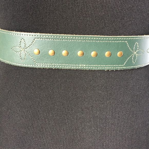 Embroidered Bridle Stitch Belt Green Brass - Picture 2 of 9
